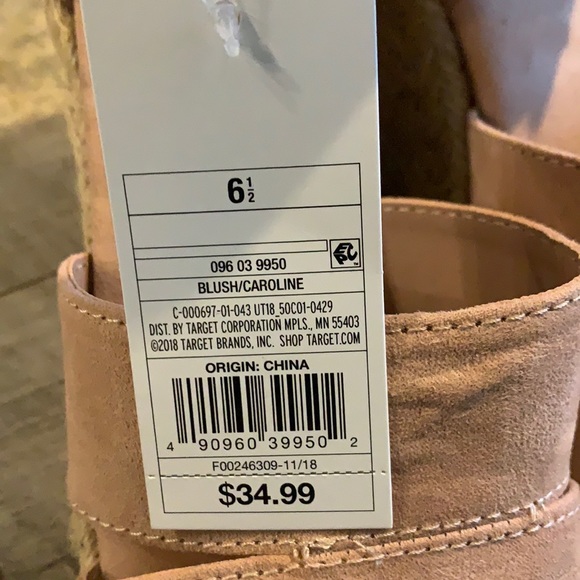 Universal Thread Wedges from Target - Picture 7 of 7